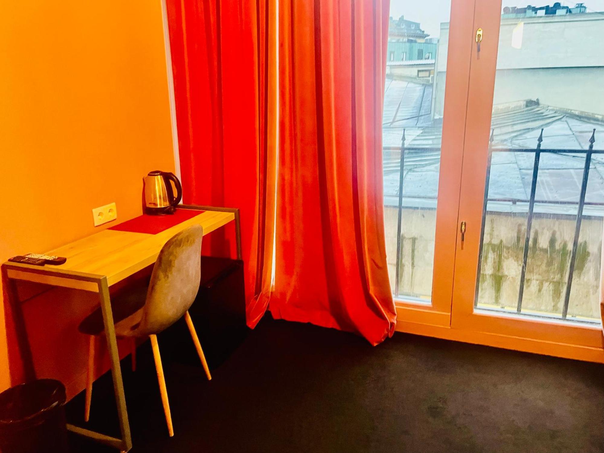 Freeze Inn Тбилиси Экстерьер фото