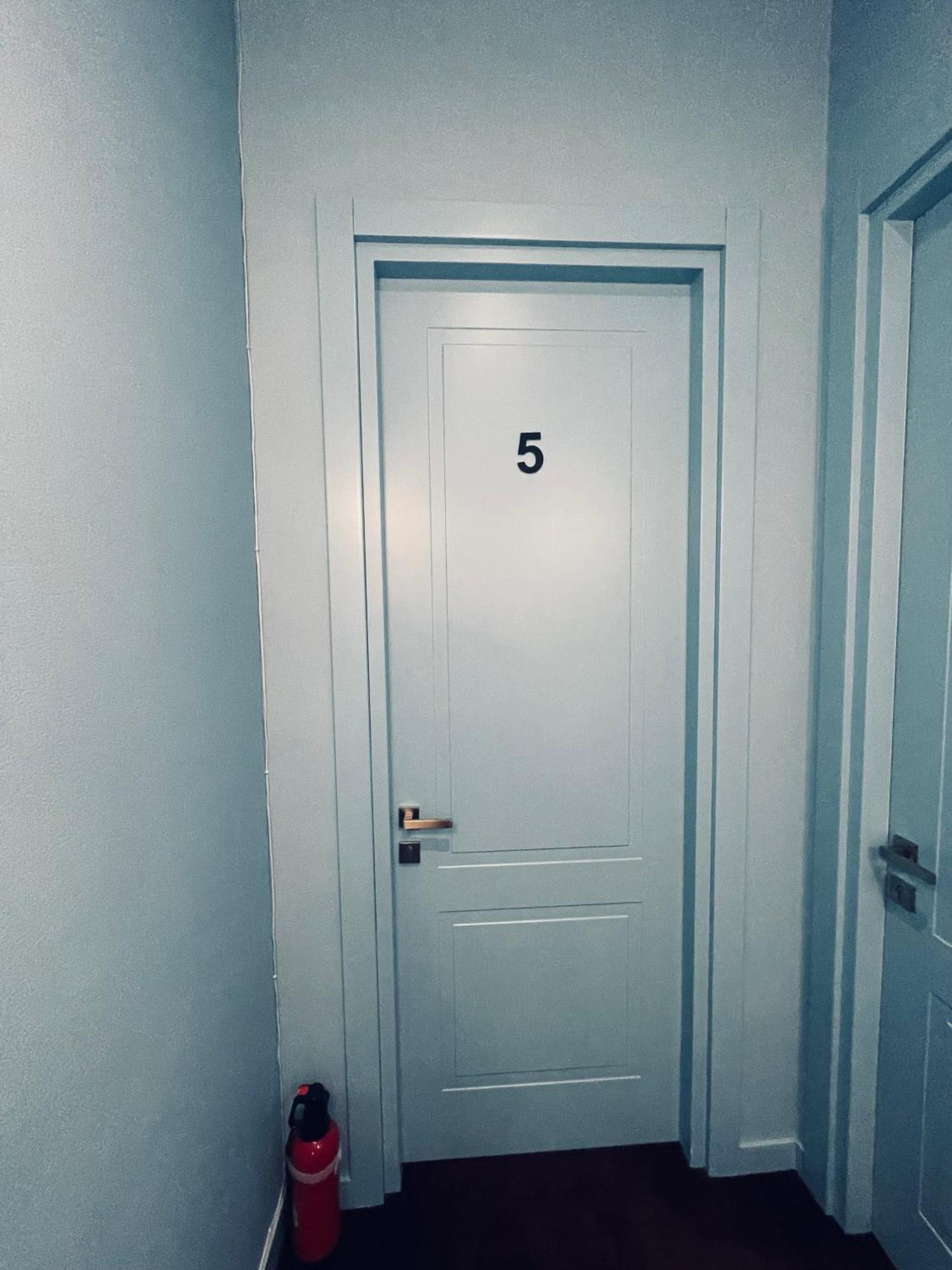 Freeze Inn Тбилиси Экстерьер фото