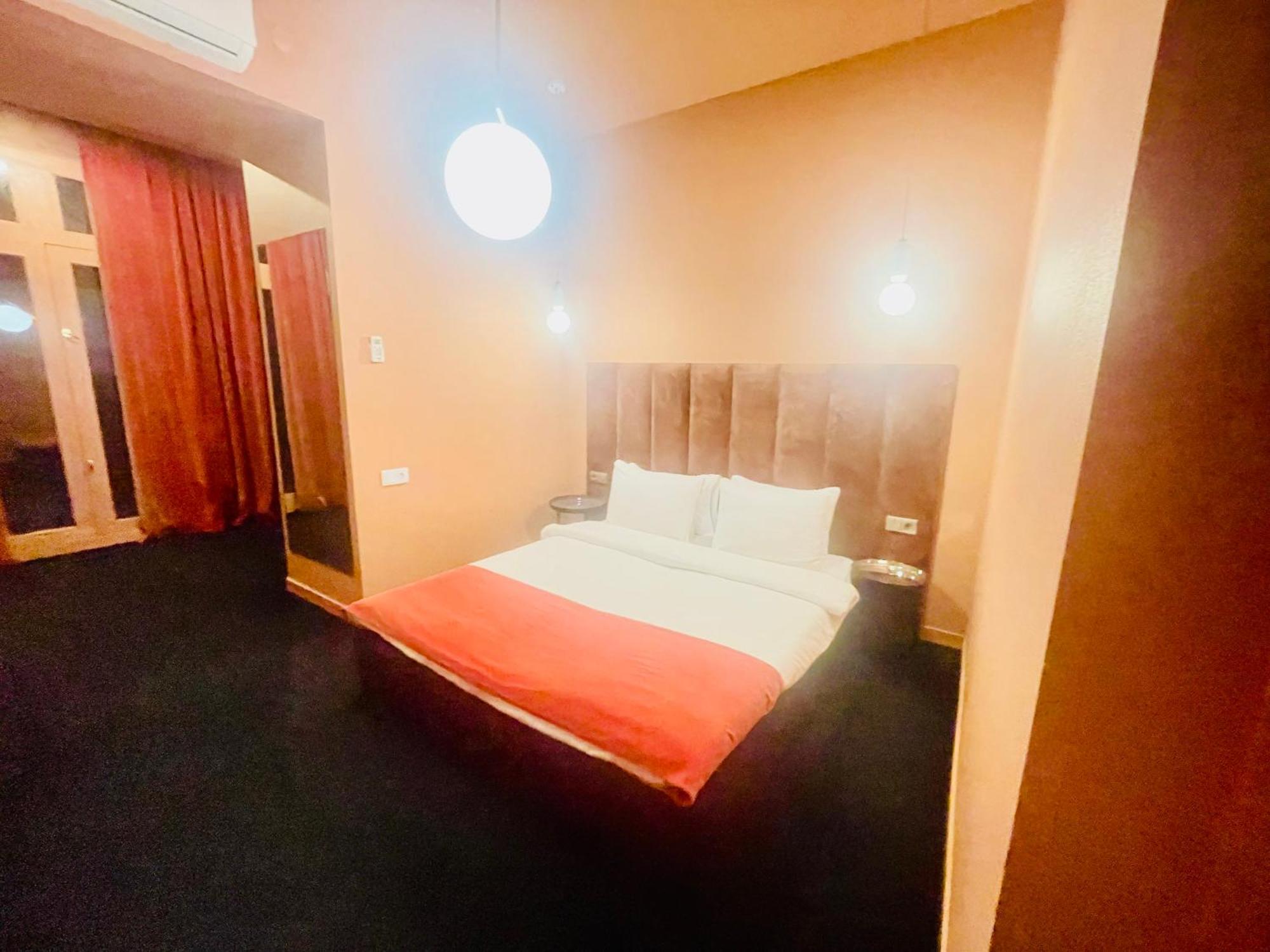 Freeze Inn Тбилиси Экстерьер фото